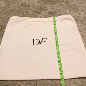 Dianne Von Furstenberg 19 x 19 cloth dust bag